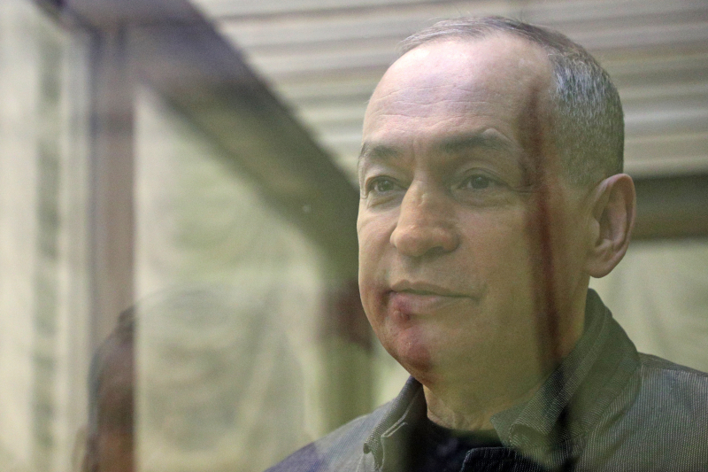 "Диагноз один – состояние удовлетворительное, можно лететь в космос". Как голодают за решеткой на примере подмосковного экс-чиновника