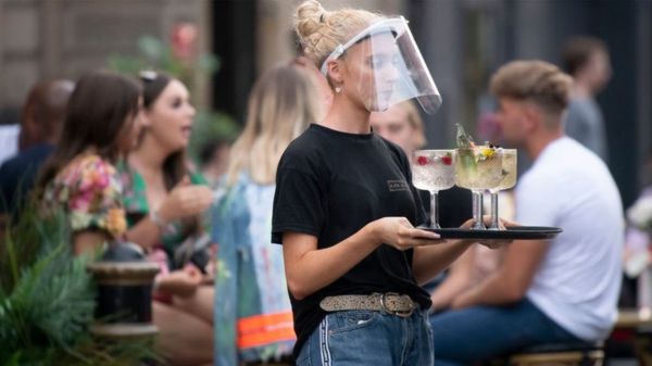 Дайджест: минута молчания в память о принце Филиппе и 60-летие Первого полета в космос