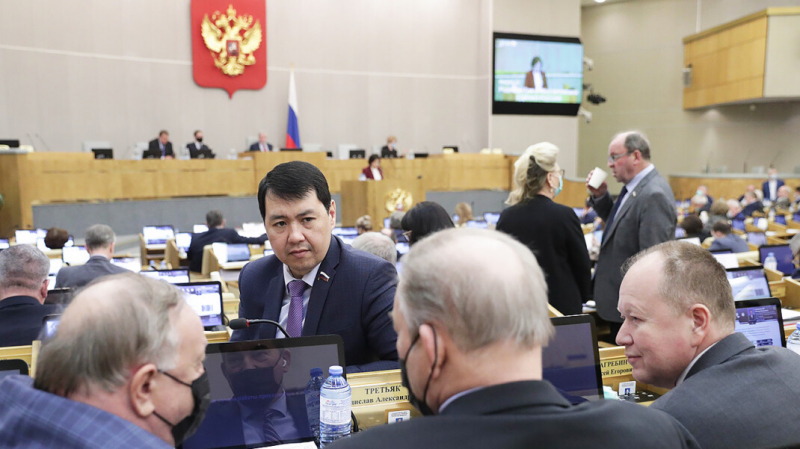 Эксперты: российские законы год от года становятся сложнее для восприятия