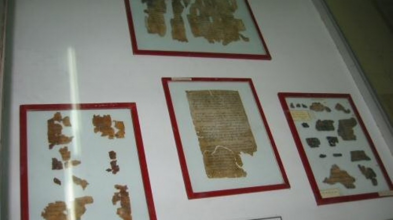 Искусственный интеллект раскрыл историю свитков Мертвого моря