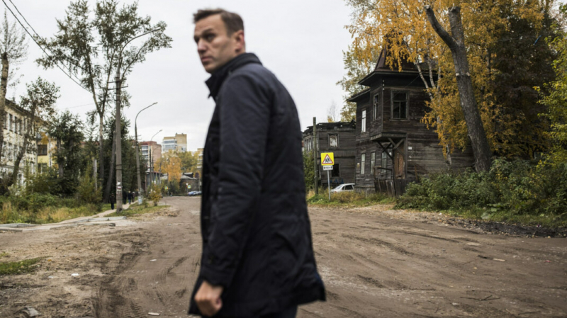 «Катастрофические последствия для экономики». Российские экономисты потребовали освободить Навального