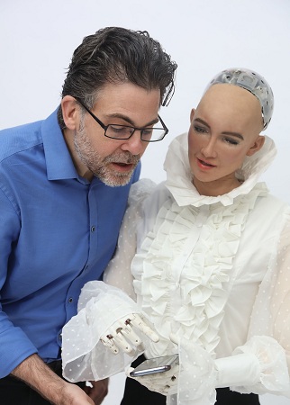 Массовые продажи человекоподобных роботов начнутся уже в этом году