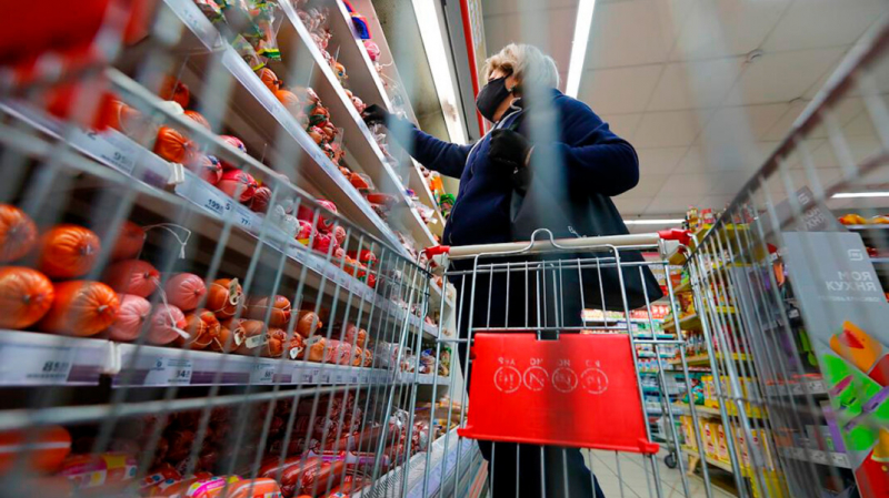 Минтруд предложил отказаться от потребительской корзины. Её цену учитывали при расчёте прожиточного минимума