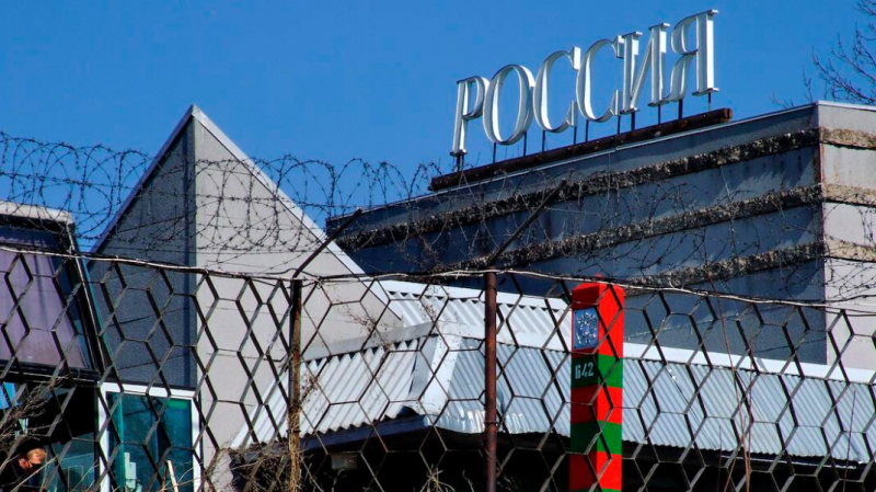 МВД запретило въезд в Россию 122 иностранцам за участие в протестах в Москве