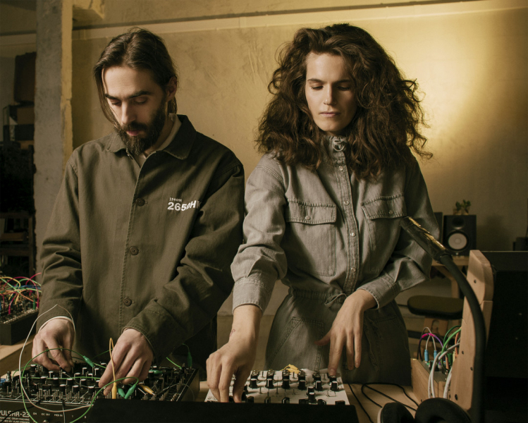 NFT-картину российского авторства продали на благотворительном аукционе за рекордные 6,6 млн рублей