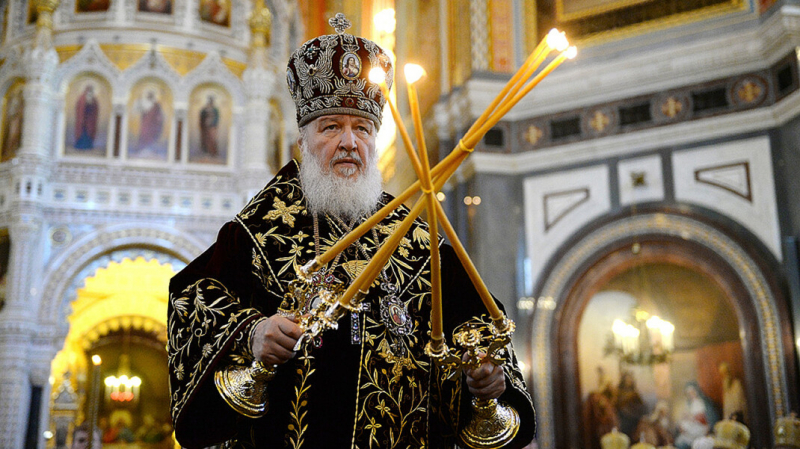 Патриарх Кирилл привился от COVID-19. Он отказывался от вакцины, пока препарат не пройдёт все испытания