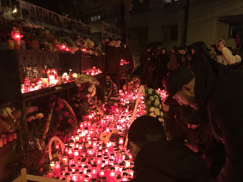 "Политики до сих пор считают граждан врагами, а не работодателями". Интервью с номинантом на "Оскар-2021" Александром Нанау 