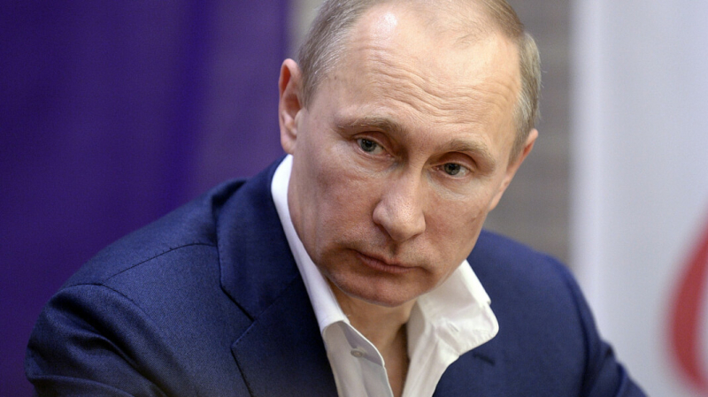 Путин в пандемийный год заработал почти 10 млн рублей. В собственности у него — одна квартира и гараж