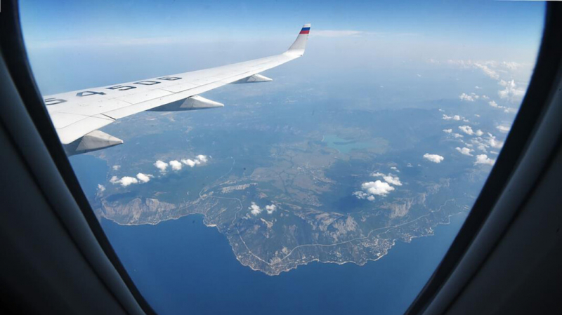 Россия ограничила полёты над «временно опасным» районом в Крыму и Чёрном море