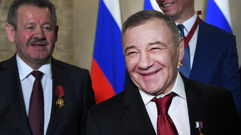 Ротенберг раскрыл свои туристические активы в Крыму. Он планирует вложить в них 15 млрд рублей