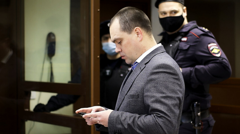 «Слегка пошатывается». Адвокат рассказал о посещении Навального в колонии