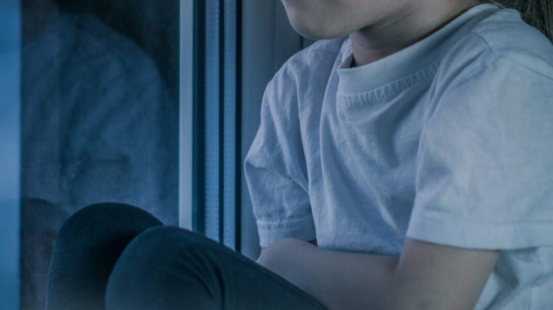 Суд отменил долг шестилетней девочки по ЖКХ, но коммунальщики выставили новый — на 100 000 рублей