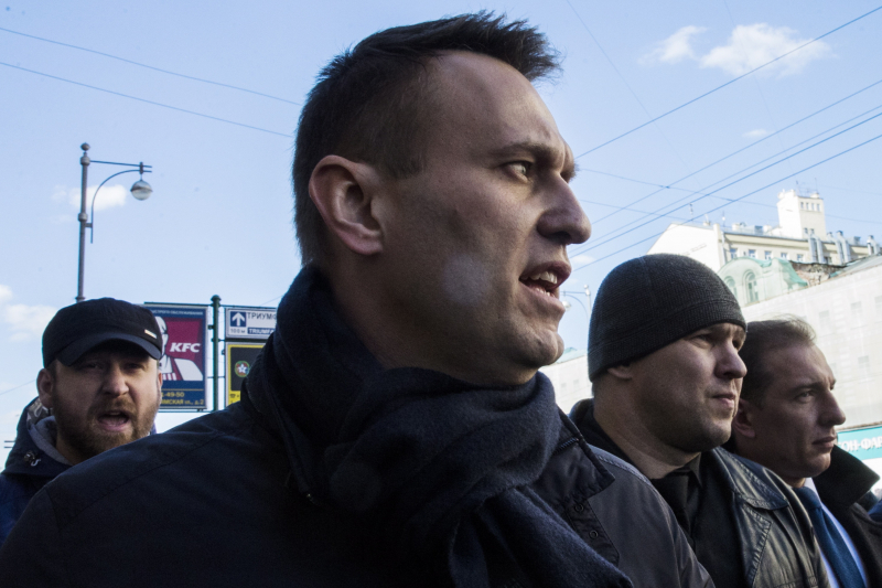 "Такой уровень калия может привести к остановке сердца". Врач Навального – о том, почему его нужно спасать в реанимации