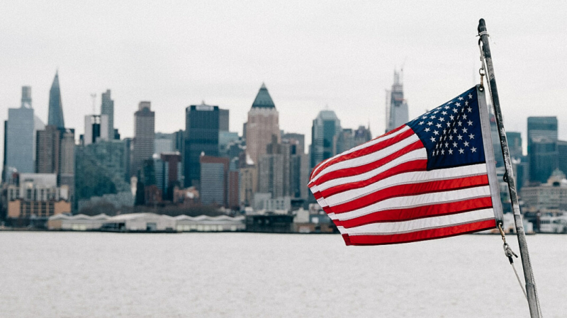 «У нас толстая кожа». Власти США отказались принимать на свой счёт слова Путина про Шерхана и табаки