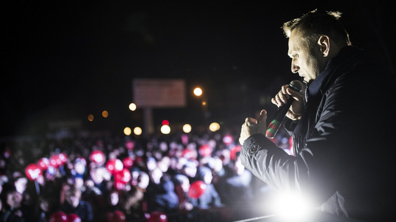 В поддержку Навального выступили более сотни западных деятелей культуры