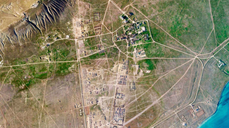 Журналисты показали полевые лагеря российских войск в Крыму: там более тысячи боевых машин