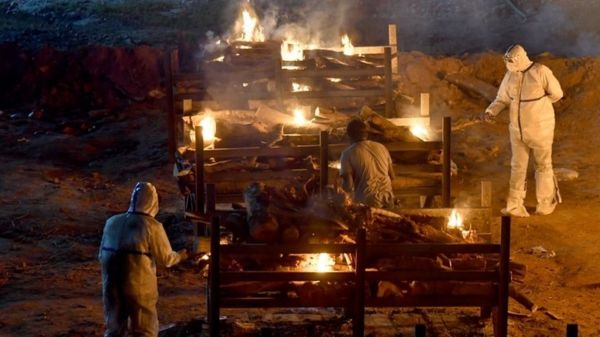 Дайджест: Индия бьет рекорды смертности от ковида, G7 готовится бороться с российскими троллями