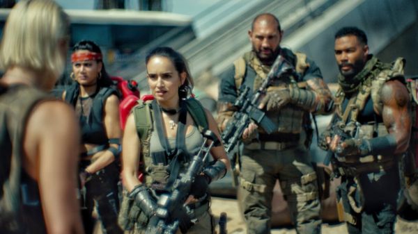 Зомби зовут: какой получилась "Армия мертвецов" Зака Снайдера