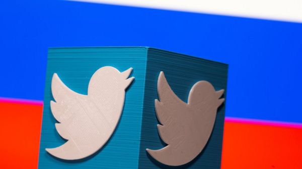 Роскомнадзор смягчил замедление "Твиттера" после удаления "запрещенного" контента