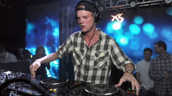 Шведский диджей Avicii умер в возрасте 28 лет