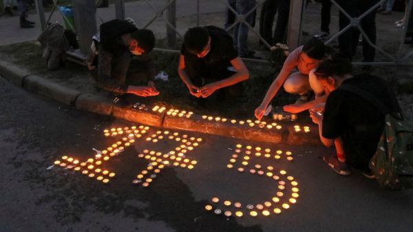 Дайджест: траур после стрельбы в школе в Казани, Израиль и палестинцы обмениваются ударами