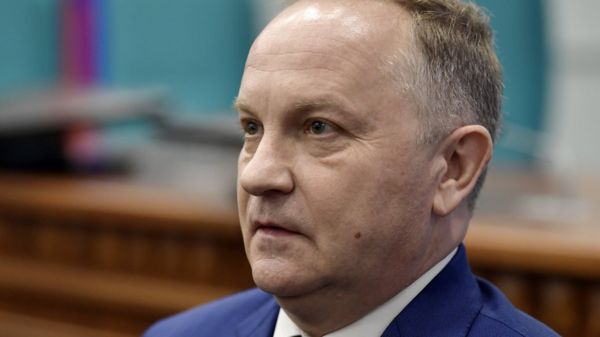 Мэр Владивостока Олег Гуменюк подал в отставку
