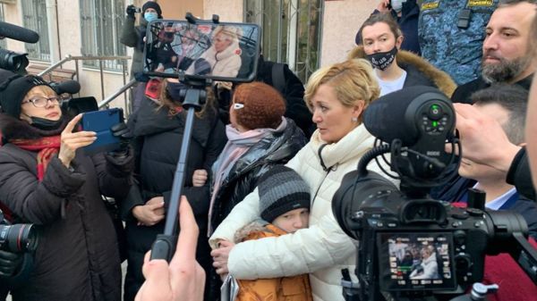 Активистку "Открытой России" Шевченко приговорили к условному сроку по делу о "нежелательной организации"