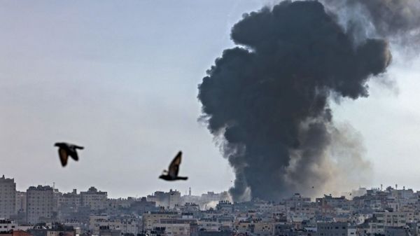 Фото: последствия бомбардировок и погромов в Израиле