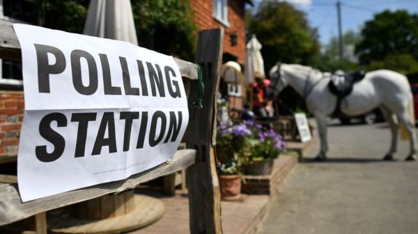 "Суперчетверг" в Британии. Лондон выбирает мэра, а Шотландия – парламент