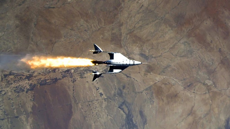 Космический туризм: ракетоплан Virgin Galactic успешно долетел до границы космоса