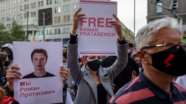 Дайджест: ЕС хочет отправить Беларусь в изоляцию и осуждает "подрывные действия" России