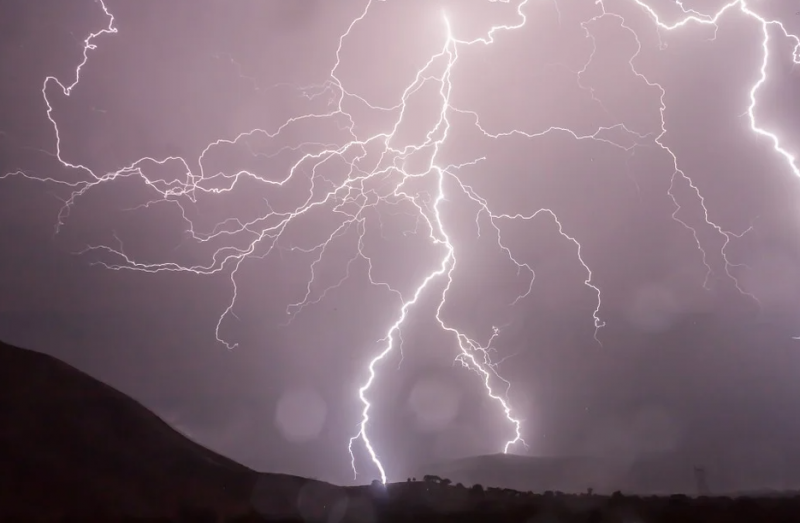 Американские ученые назвали молнию важным звеном в очистке атмосферы