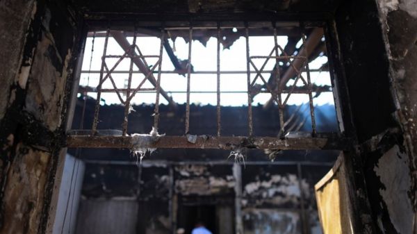 Фото: последствия бомбардировок и погромов в Израиле