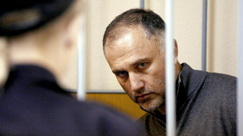 Бывший вице-губернатор Петербурга получил 5,5 лет колонии за взятки при строительстве стадиона