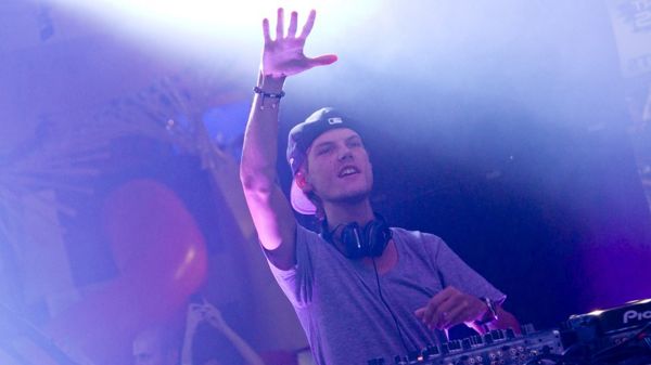 Шведский диджей Avicii умер в возрасте 28 лет