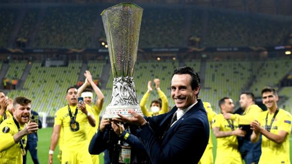 Лигу Европы впервые выиграл испанский "Вильяреал", обыграв "Манчестер Юнайтед"