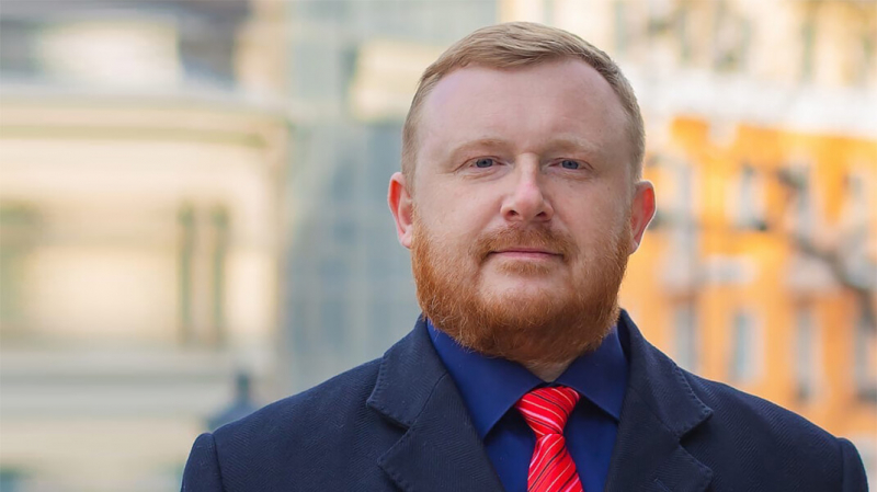 Депутат-коммунист Ищенко госпитализирован в психбольницу после заявления о взятке в $2 млн от губернатора