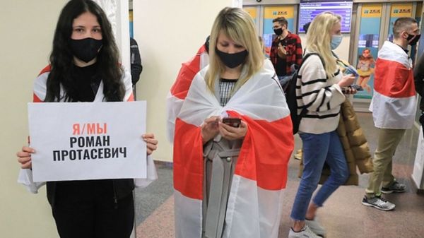 "Уловка тирана по-советски". Мировые СМИ о посадке самолета Ryanair в Минске