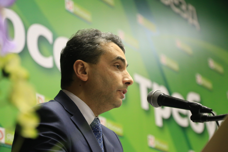 "Это политика дубины, это политика кулака". Лев Шлосберг – о давлении на оппозицию в России перед выборами в Думу