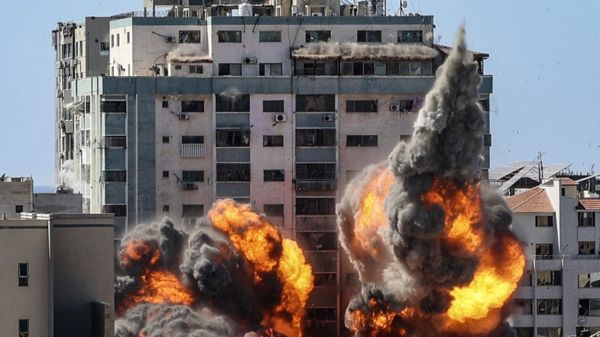 Дайджест: Массированные бомбардировки Газы и снятие ограничений в Британии