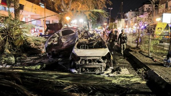 Фото: последствия бомбардировок и погромов в Израиле