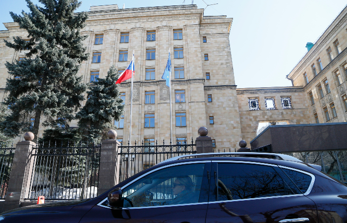 МИД Чехии не изменит решение ограничить число дипломатов РФ в Праге