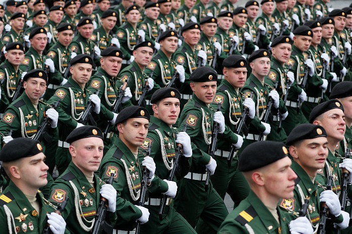 Парад Победы завершился в Москве