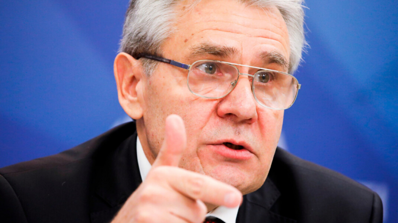 Президент РАН назвал главной проблемой российских школ отсутствие идеологии