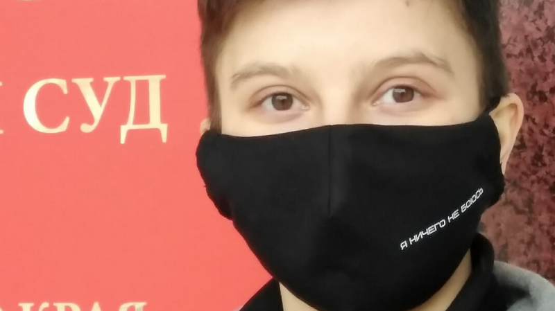 «Прошу государство быть мужиком». Художница, которую судят из-за рисунков женского тела, объявила голодовку