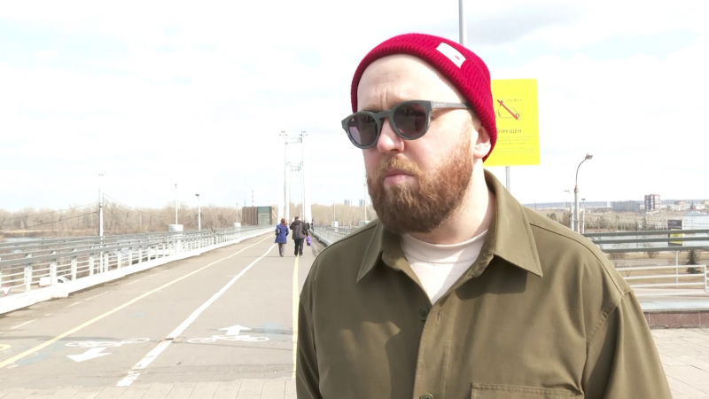 "Просыпаюсь в четыре утра оттого, что задыхаюсь". Как власти (не) решают проблему "черного неба" в Красноярске 