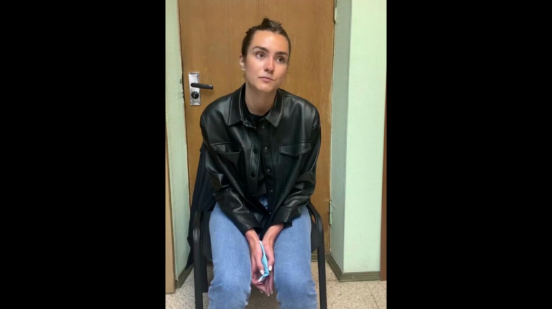 Россиянку Сапегу сняли с рейса и поместили в минское СИЗО без документов о задержании