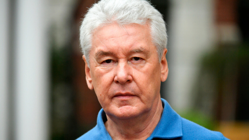 Собянин связал всплеск заболеваемости COVID-19 в Москве с длинными майскими выходными