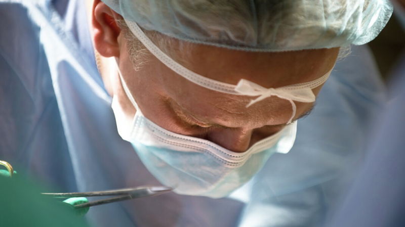 Трансплантолог Михаил Каабак уволен из Центра здоровья детей после длительного конфликта. Он обратится в суд