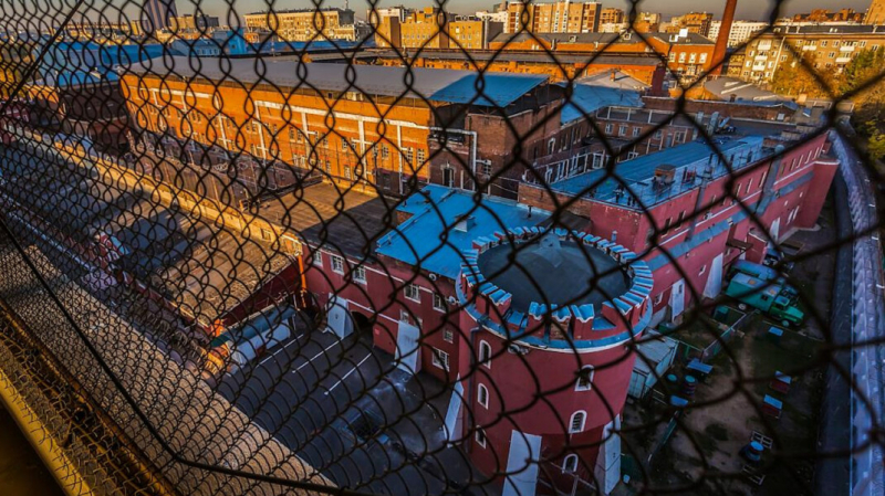 В «Бутырке» больше чем на час отключилось электричество. Перестали работать даже камеры наблюдения